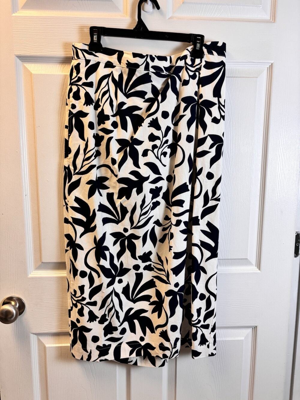 Time True XL Dark Navy Off-white Linen Skirt Pockets A-Line Floral
